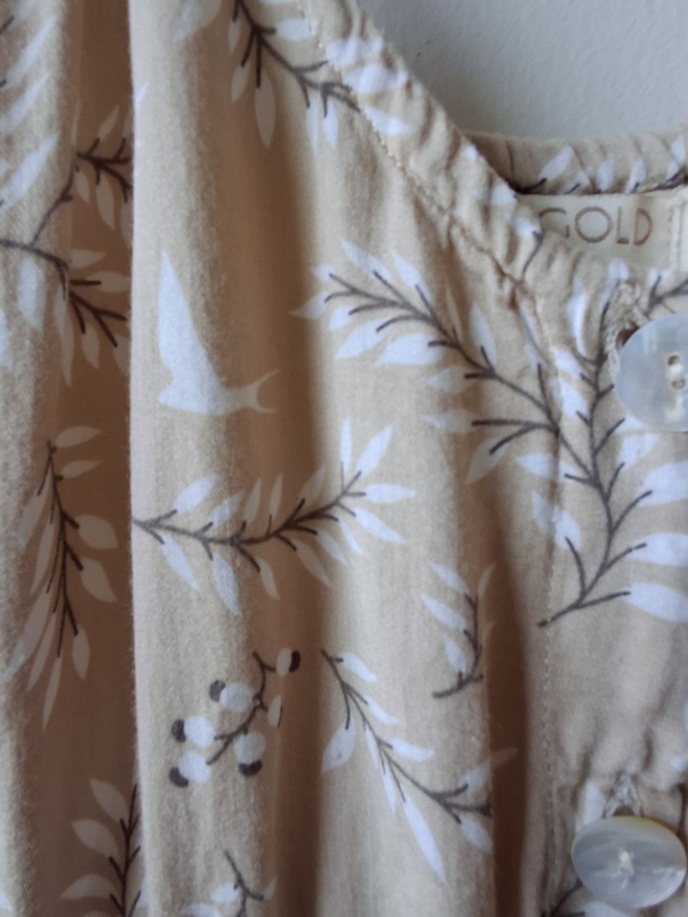 Beachgold Light Beige Floral/bird Button-Front Sundress - Picture 5 of 9
